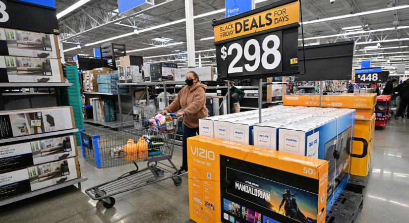 Rengeteg pluszpénzt talált az amerikaiak zsebében a jegybank