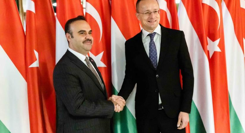 Az elmúlt évek dinamikus fejlődést hoztak a magyar-török kapcsolatokban
