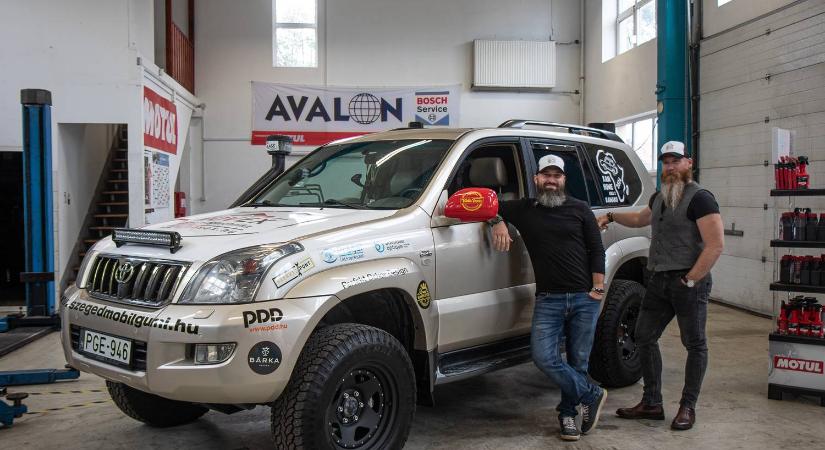 Afrika előtt beugrottak az Avalonba - MűhelyPRN: Toyota Land Cruiser 120 – 2007.
