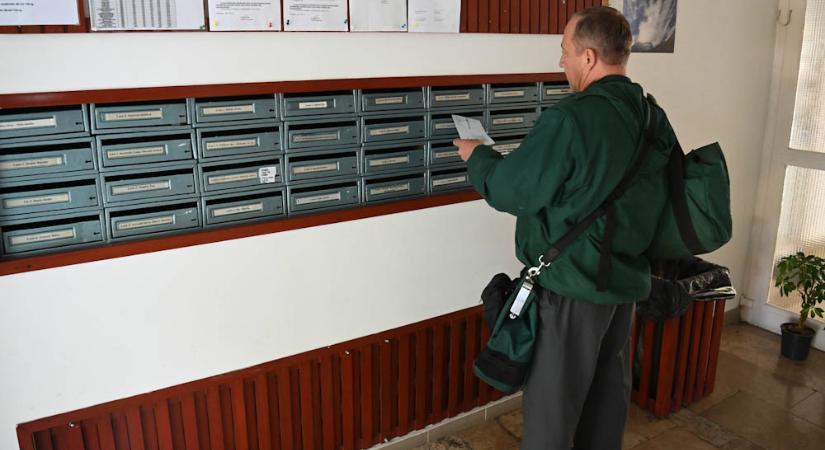 Ismét árat emel a Magyar Posta, ennyibe kerül majd a levélküldés