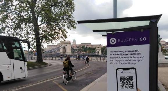 Rajonganak a fővárosiak a digitális bérletért