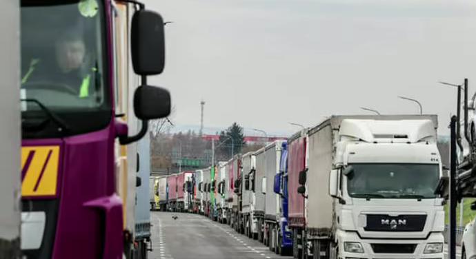 Néhány kivétellel minden rakományt blokkolnak a lengyel határon