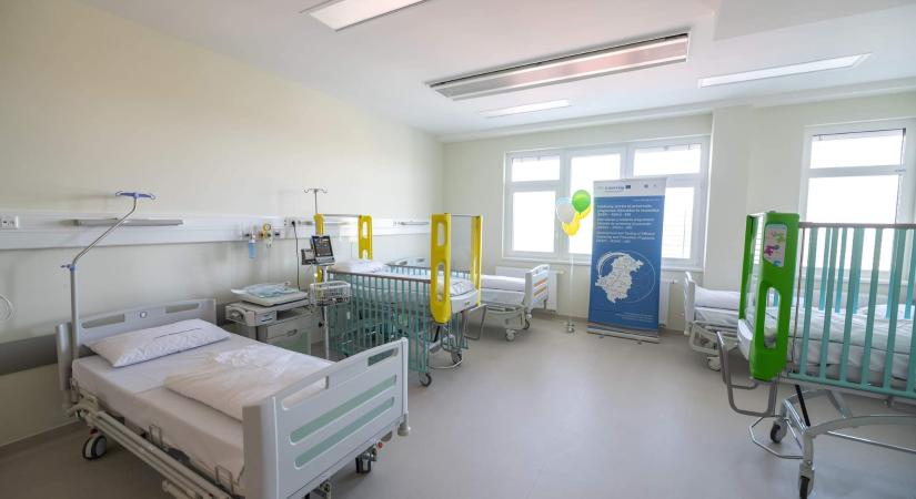 Rekord magasságú kórházi adósság október végén