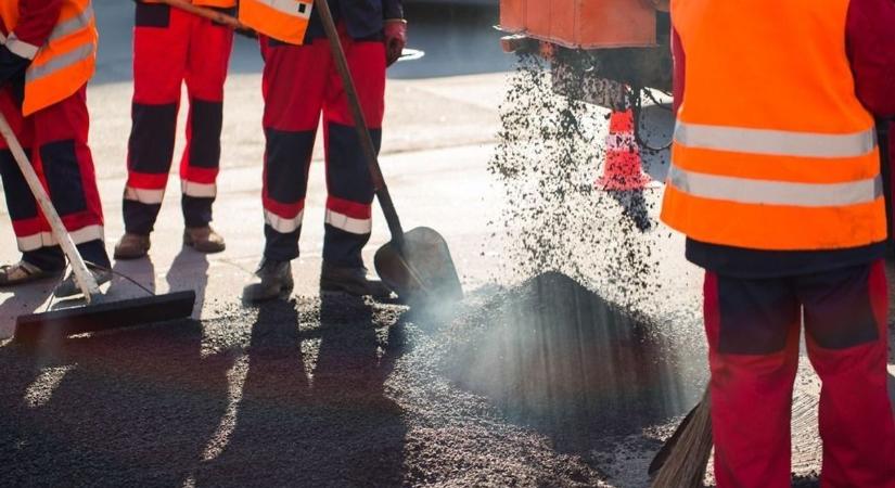 Füst zavarhatja a látást az M3-as autópályán