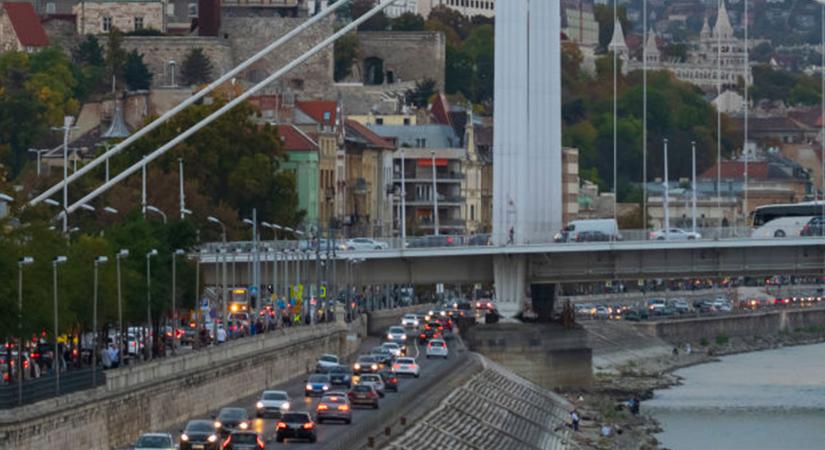 Ez megoldás lehet Budapest egyik legnagyobb gondjára