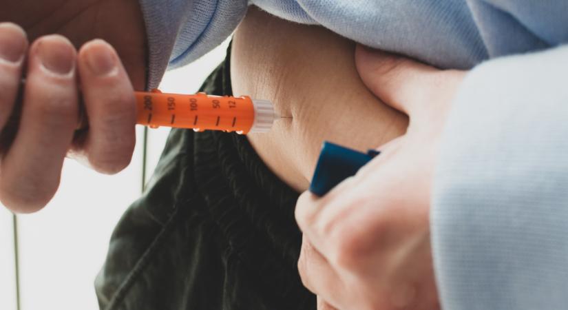 Magyarok tízezreit érinti ez a népbetegség: nem csak veszélyes, egy vagyonba kerül a gyógyulás