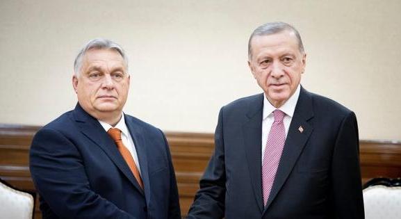 Nem akárki érkezik Budapestre még karácsony előtt