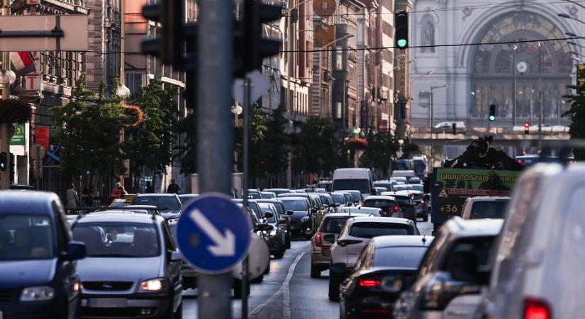 Fontos határidő jár le, rengeteg autós érintett