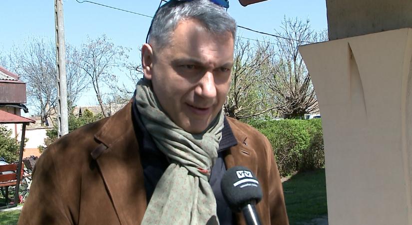 Lázár János büszke a táskavivős korszakára