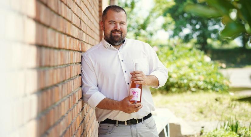 A tudományok házasítható, mint a jó borok, véli Hegyi Ádám