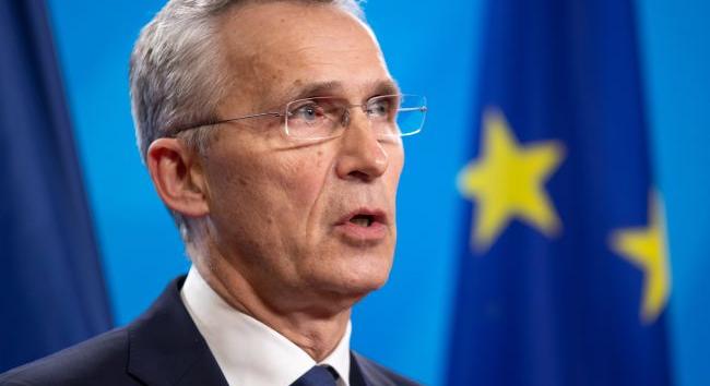A háború végéig Ukrajna teljes jogú NATO-tagsága lehetetlen – Stoltenberg
