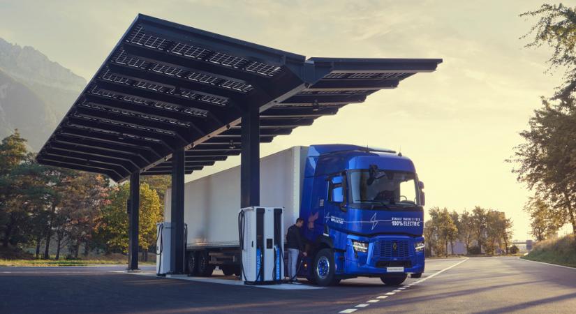 Elstartolt az új Renault teherautók gyártása