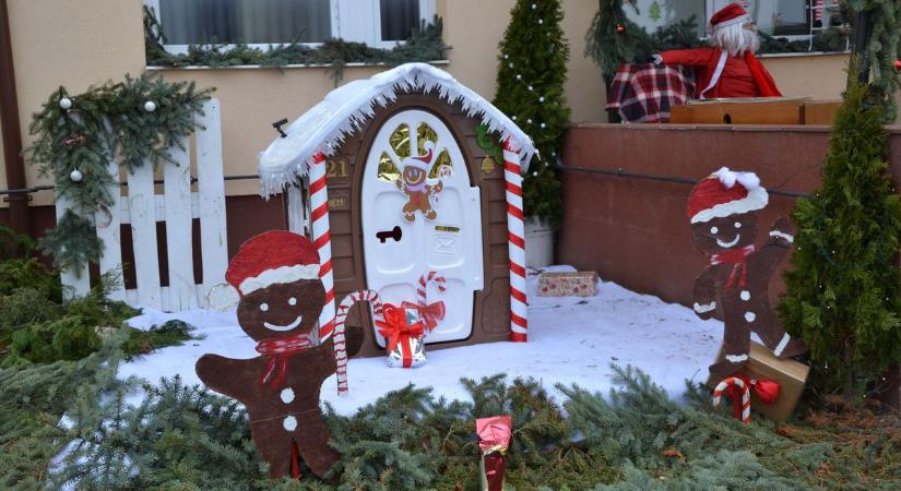 Varázslatos ünnepi hangulatban nyitotta meg kapuit a Mikulásház