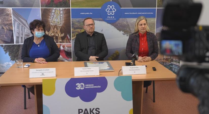 Fődíjat nyert Paks a Virágos Magyarország Környezetszépítő versenyen