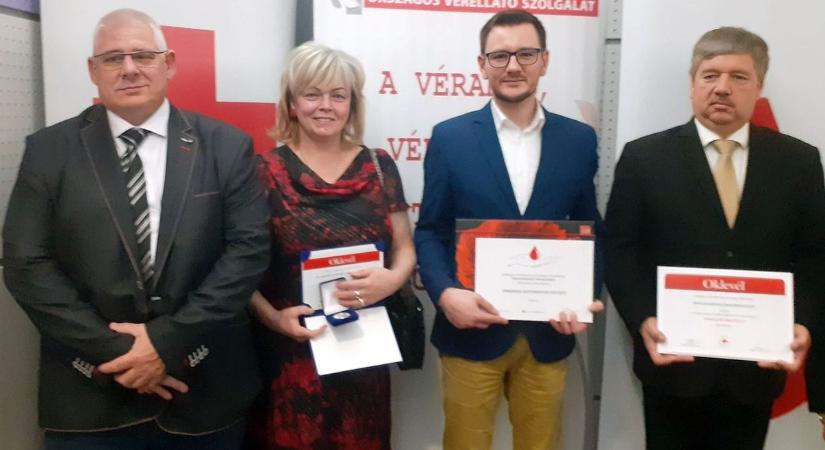 Véradóbarát munkahely lett az egri Emerson, több kitüntetés is gazdára lelt