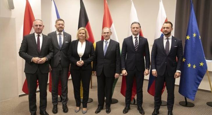 Hazánk más országok közbiztonságát is védi
