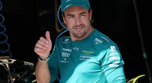 Alonso különleges kihívás elé állította Verstappent