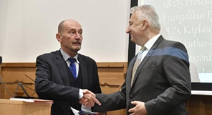 A fundamentum Jézus Krisztus evangéliuma