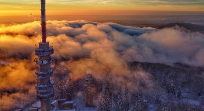 A csúcson túl - pazar panoráma a Mátra felett