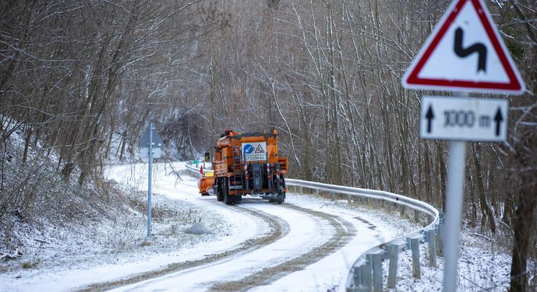 Bekeményít a tél: havazás és ónos eső is várható