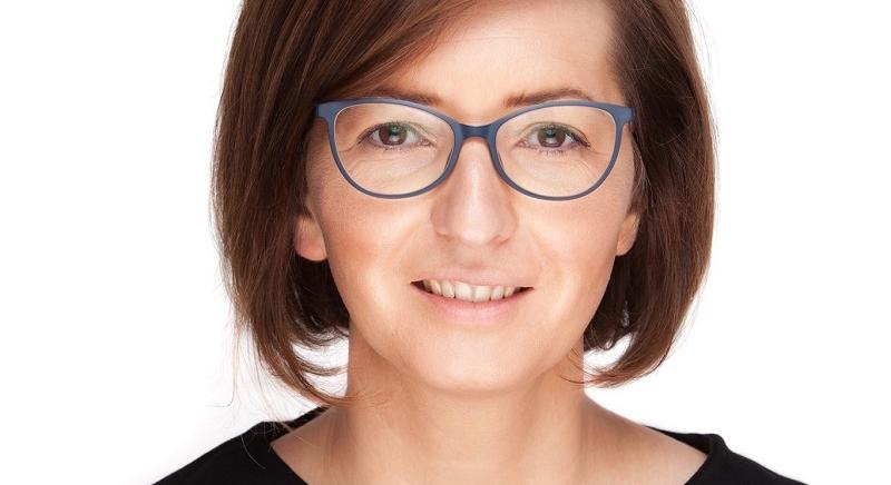 Vakcinabeszerzés-botrány: felfüggesztette pártjában betöltött vezető tisztségét a volt miniszter