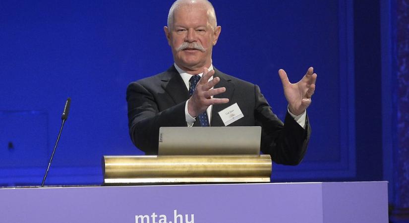 Népszava: Sztrájkra készülnek az akadémiai dolgozók