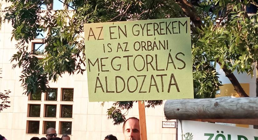 Megbüntették az Egységes Diákfront aktivistáját