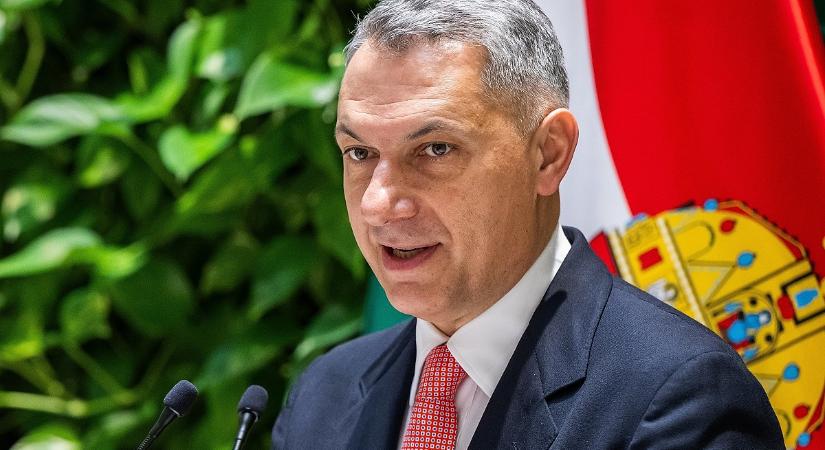 Lázár újabb lázálma, Karácsony megint kap egy ütést