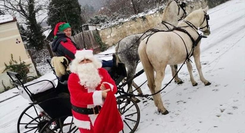 Lovasszánon érkezik a Mikulás Demjénbe