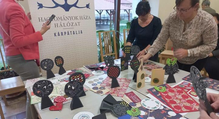 Angyalok dobókockával - A MART Egyesület Zentára készül