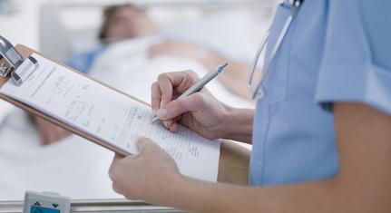Még kevesebb nővér lehet a magyar kórházakban január 1-től