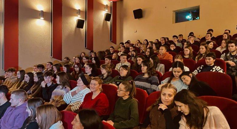 Antal Árpád: a fiatalságnak is felelősséget kell vállalnia a közösség építésében