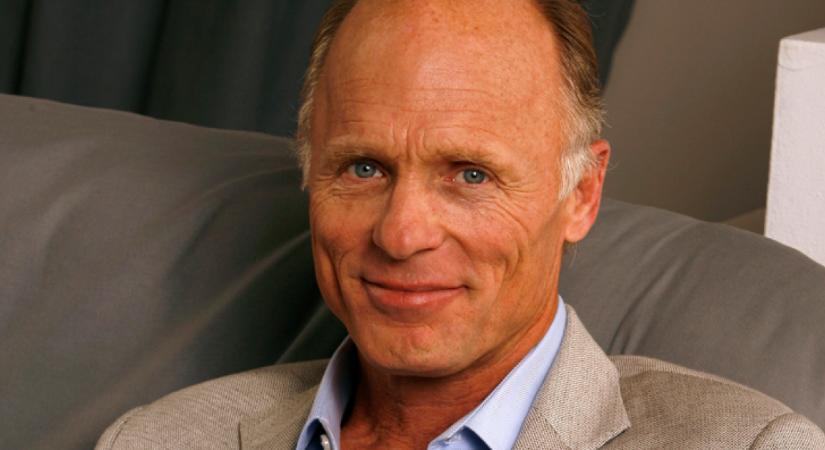 Ő Ed Harris ritkán látott felesége, akiért a színész közel 40 éve rajong