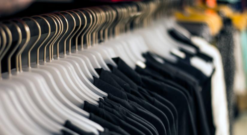 Ekkora a baj? Használt bugyiját árulja az interneten Bódi Sylvi