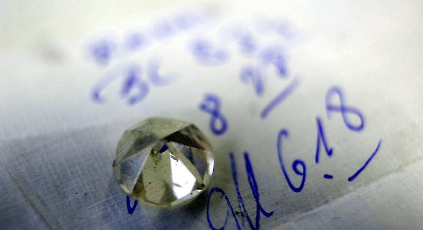 Hatalmas kárt okozna a belgáknak az orosz gyémántok kitiltása