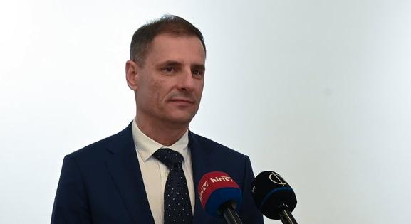 Riadót fújt az igazságügyi miniszter: bizonyos nemzetközi erők napi szinten támadnak, védekezni kell