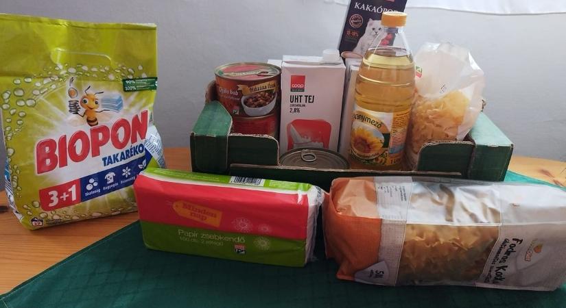 Megérkezett az első karácsonyi felajánlás