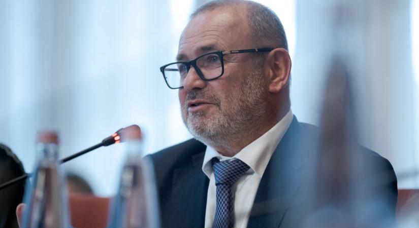 Napelem: Lantos Csaba új bejelentéseket tett