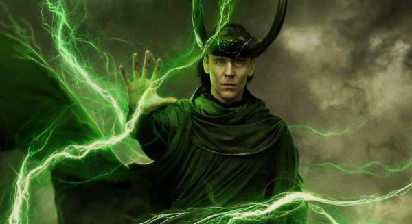 A Loki showrunnere írja a bajba került Avengers-filmek forgatókönyvét
