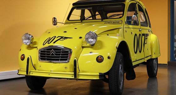 James Bond sárga Kacsája, patinás Bugatti és magyar motorok – belestünk a pénteken nyitó új budai múzeumba