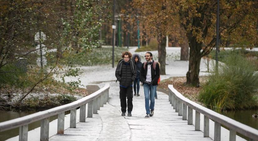 Van ahol már 20 centis a hó vastagsága – így néz ki most a Kékestető