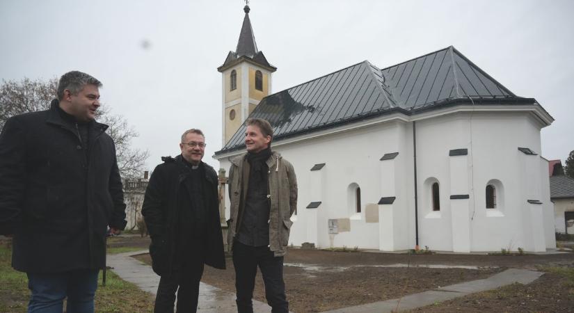Megújult Nagykállóban a görög katolikus templom