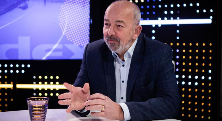 Holoda Attila: Jövőre biztosan csökken a lakossági gáz és áram ára