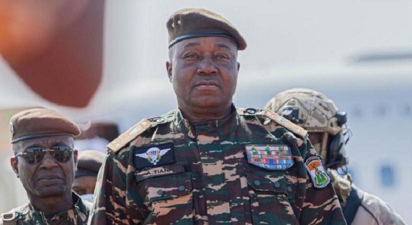 Baj van! A nigeri junta átengedi a migránsokat Európa felé