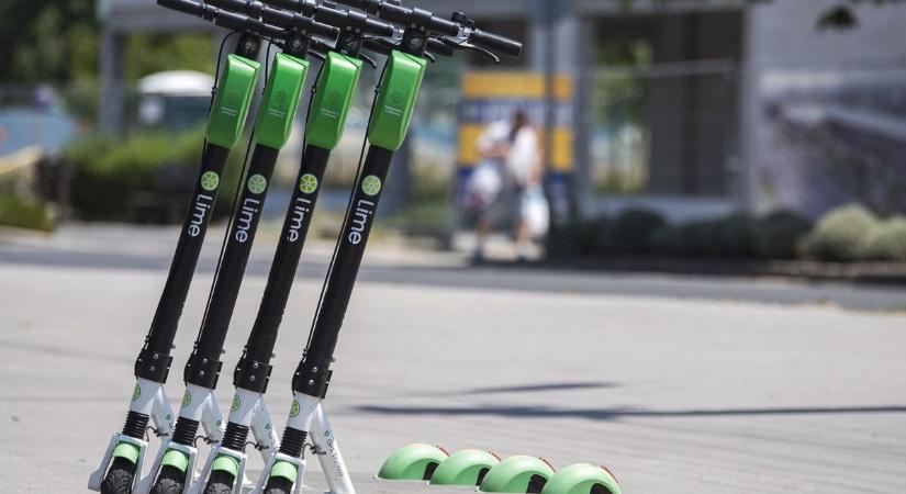 Akkor érkeztek Pécsre a rollerek, amikor máshol már betiltották – írja olvasónk
