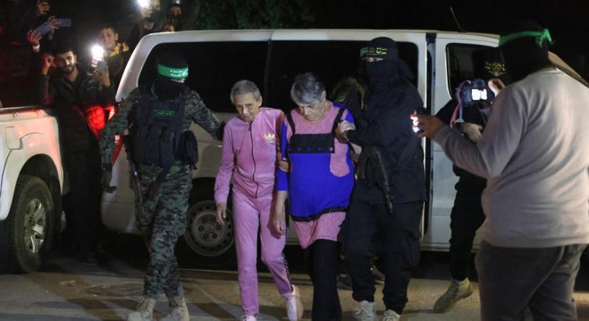 Újabb 12 túszt adott át a Hamász, Izrael cserébe 30 foglyot enged szabadon