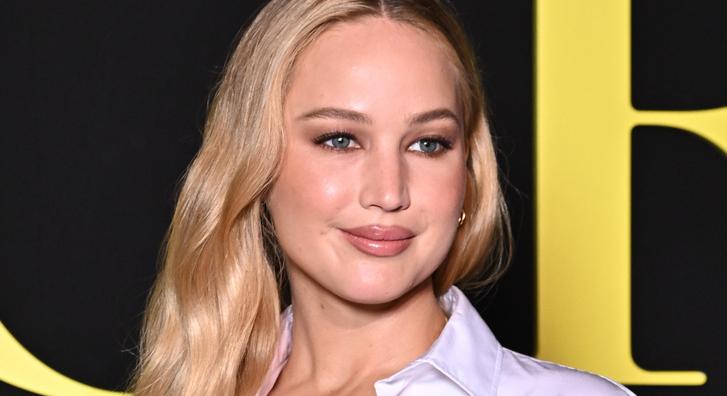 Jennifer Lawrence állítja: nem plasztikáztatta az arcát, csak lement róla a babaháj