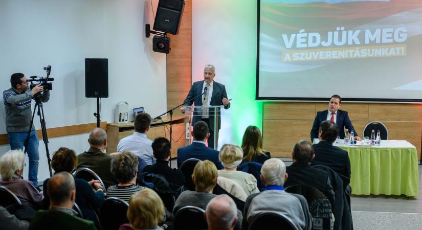 Semjén Zsolt: védjük meg keresztény kultúránkat, nemzeti szuverenitásunkat, családjainkat!