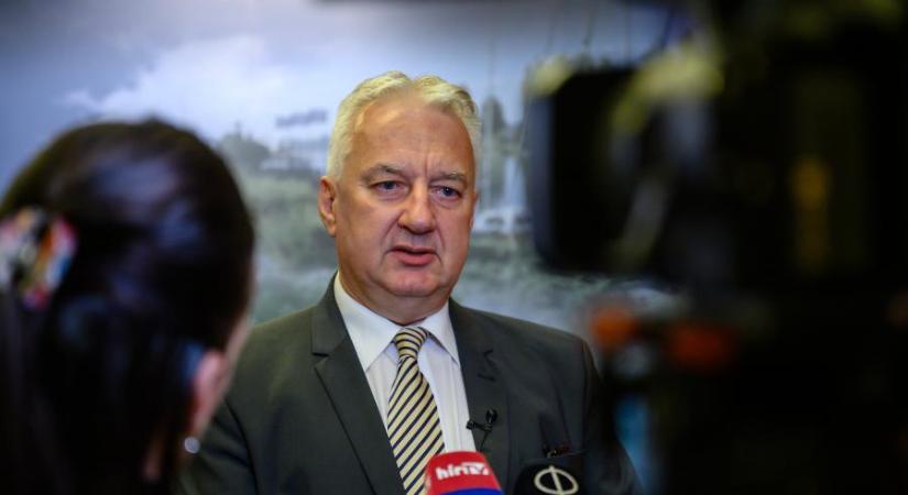 Semjén Zsolt: Az Európára zúduló iszlám inváziótól a nemzeti konzultáció kitöltésével védhetjük meg a keresztény civilizációt
