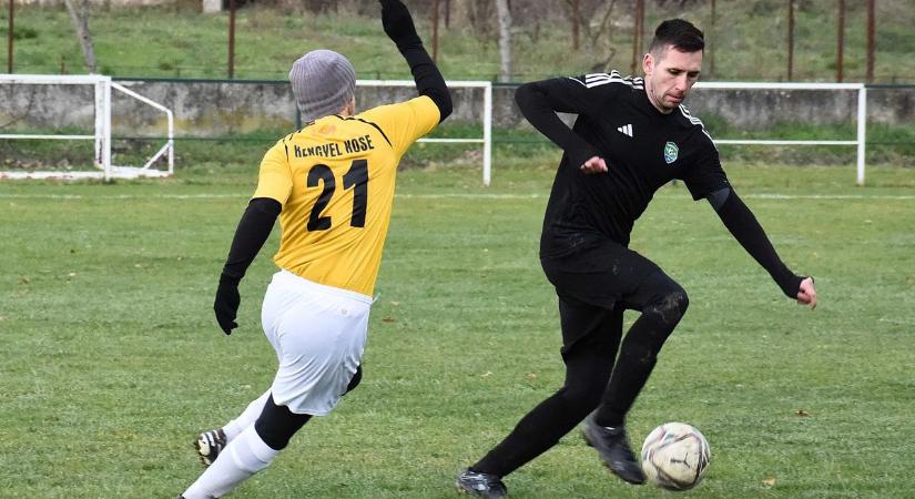 Elvesztette veretlenségét a Zagyvarékas, bravúros győzelmet aratott a Fanatic